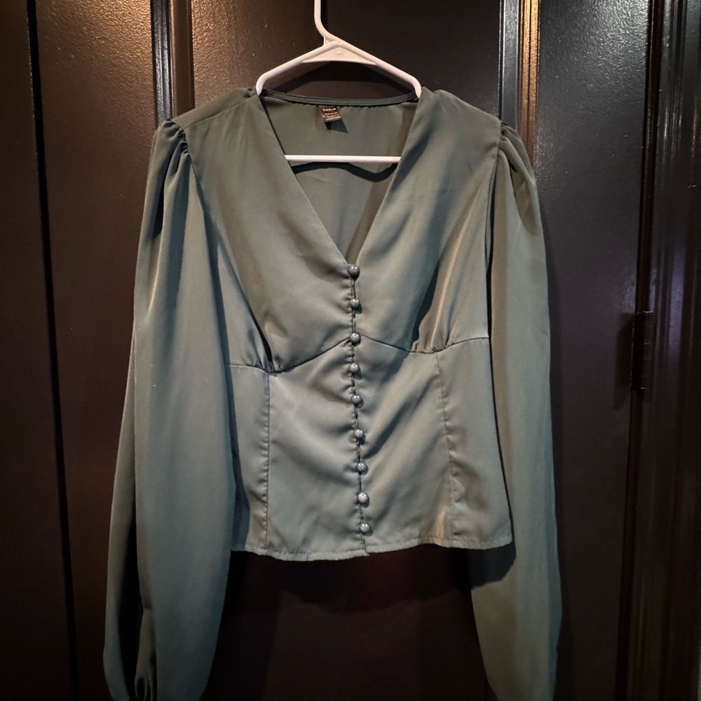 SHEIN Green V-Neck Buttoned Blouse